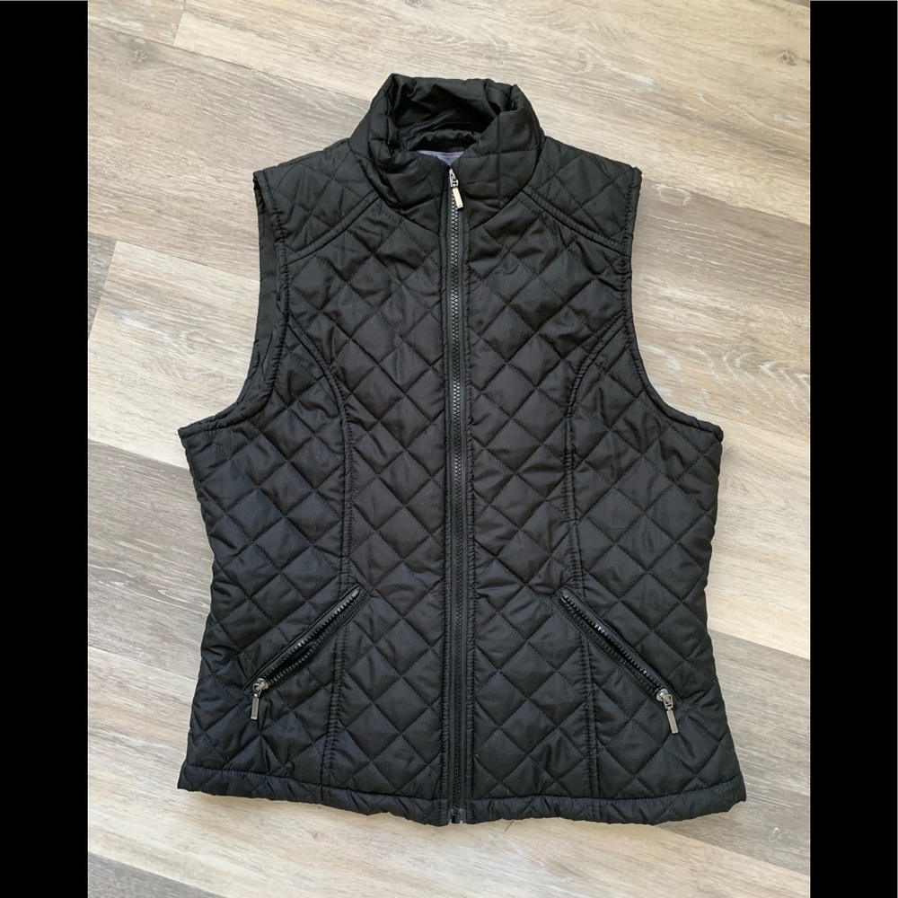Laura Scott black puffer best